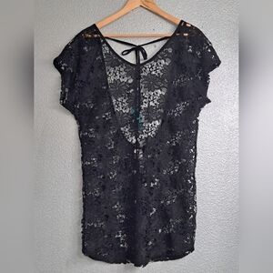 Black Lace Crocheted Swim   Suit/Cover Up    Size M